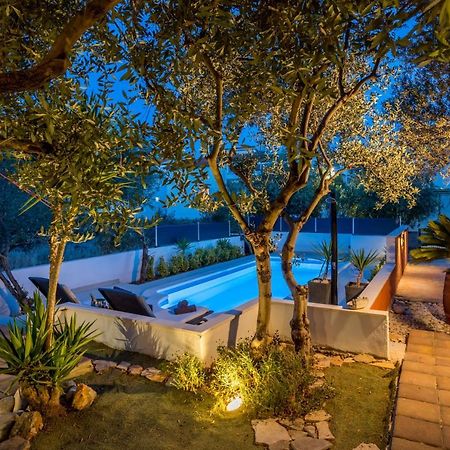 House Oliva With Private Pool And Large Garden Villa Stari Grad  Exterior foto