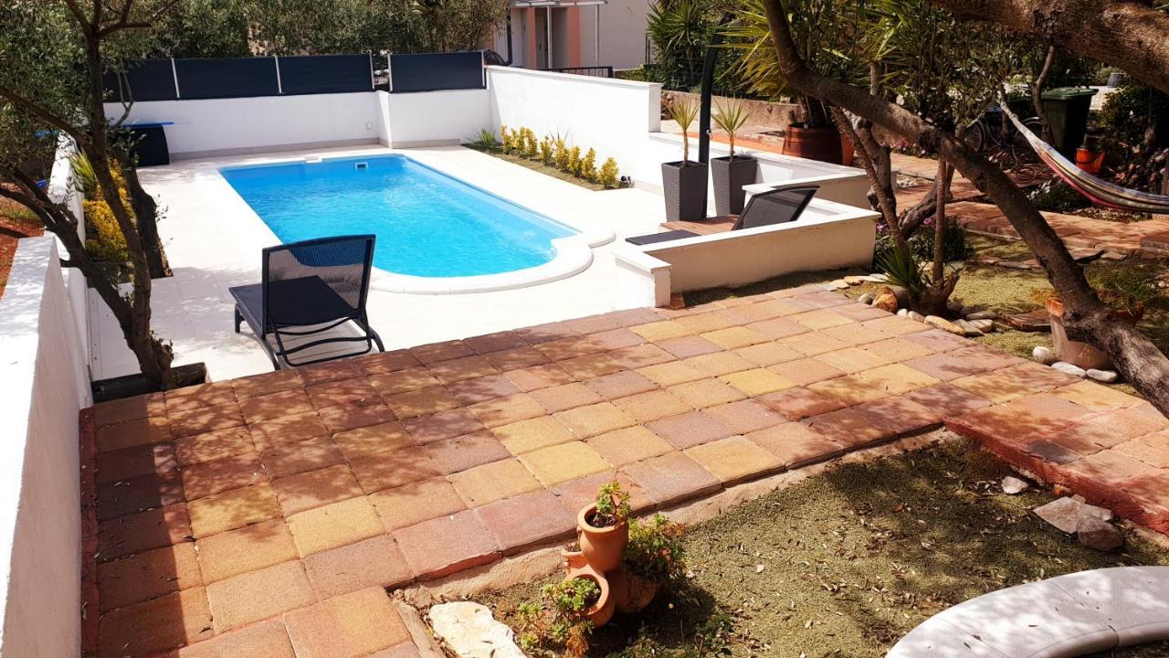 House Oliva With Private Pool And Large Garden Villa Stari Grad  Exterior foto